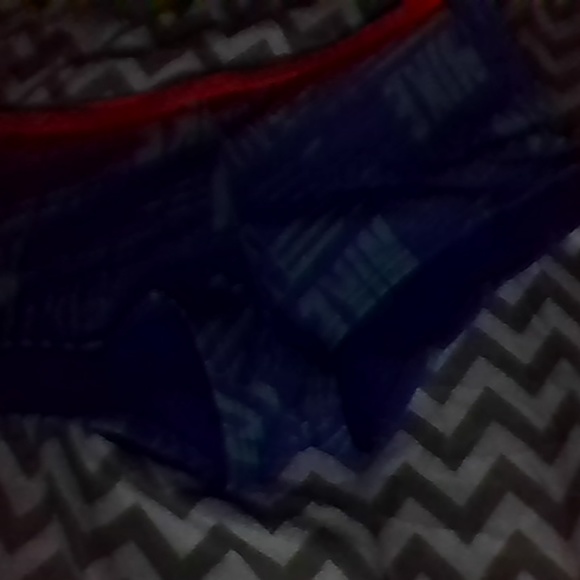 Nike swimsuit - Picture 3 of 3